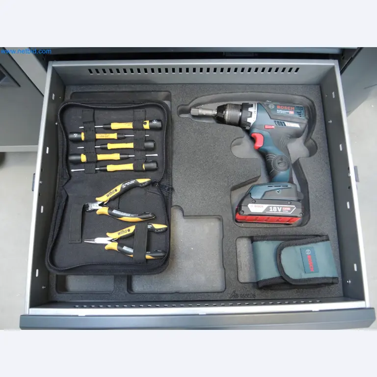 LILIUM eAircraft GmbH / LILIUM GmbH; machines, test systems and operating equipment for the production of eVTOLs-13