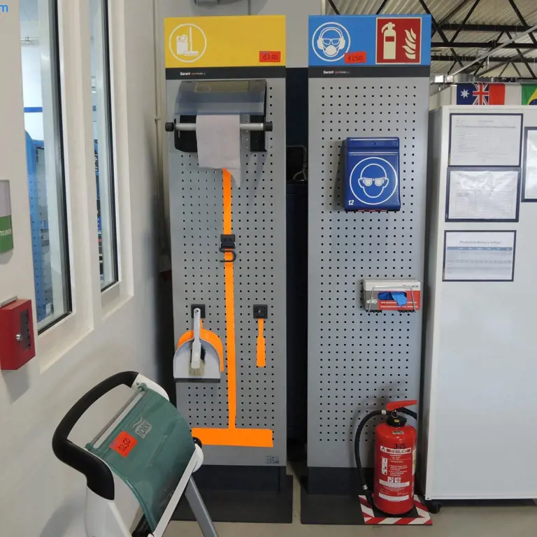 6 Krádež Garant Uni Panel L