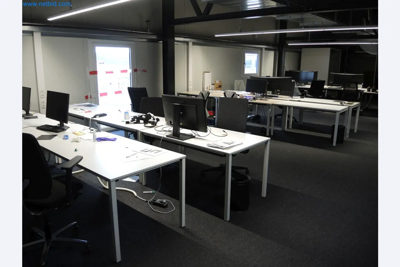 LILIUM eAircraft GmbH / LILIUM GmbH; instalaciones técnicas, existencias de aviónica, piezas de recambio y equipamiento operativo para la fabricación de eVTOL-5