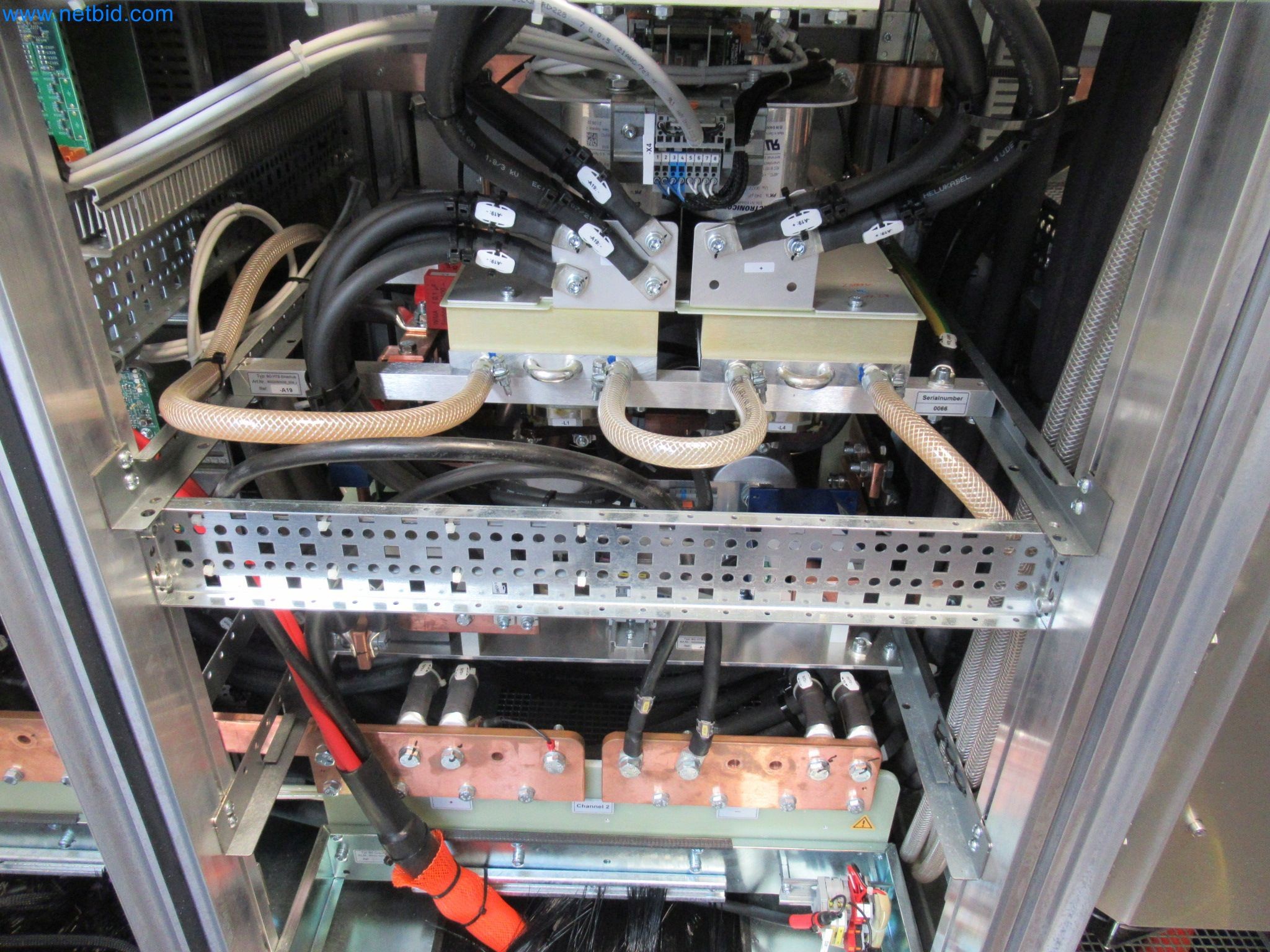 LILIUM eAircraft GmbH / LILIUM GmbH ; machines, installations d'essai et équipements d'exploitation pour la fabrication d'eVTOL-13