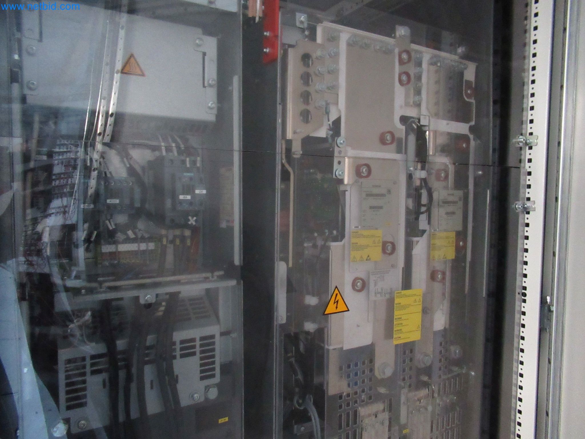 LILIUM eAircraft GmbH / LILIUM GmbH ; machines, installations d'essai et équipements d'exploitation pour la fabrication d'eVTOL-11