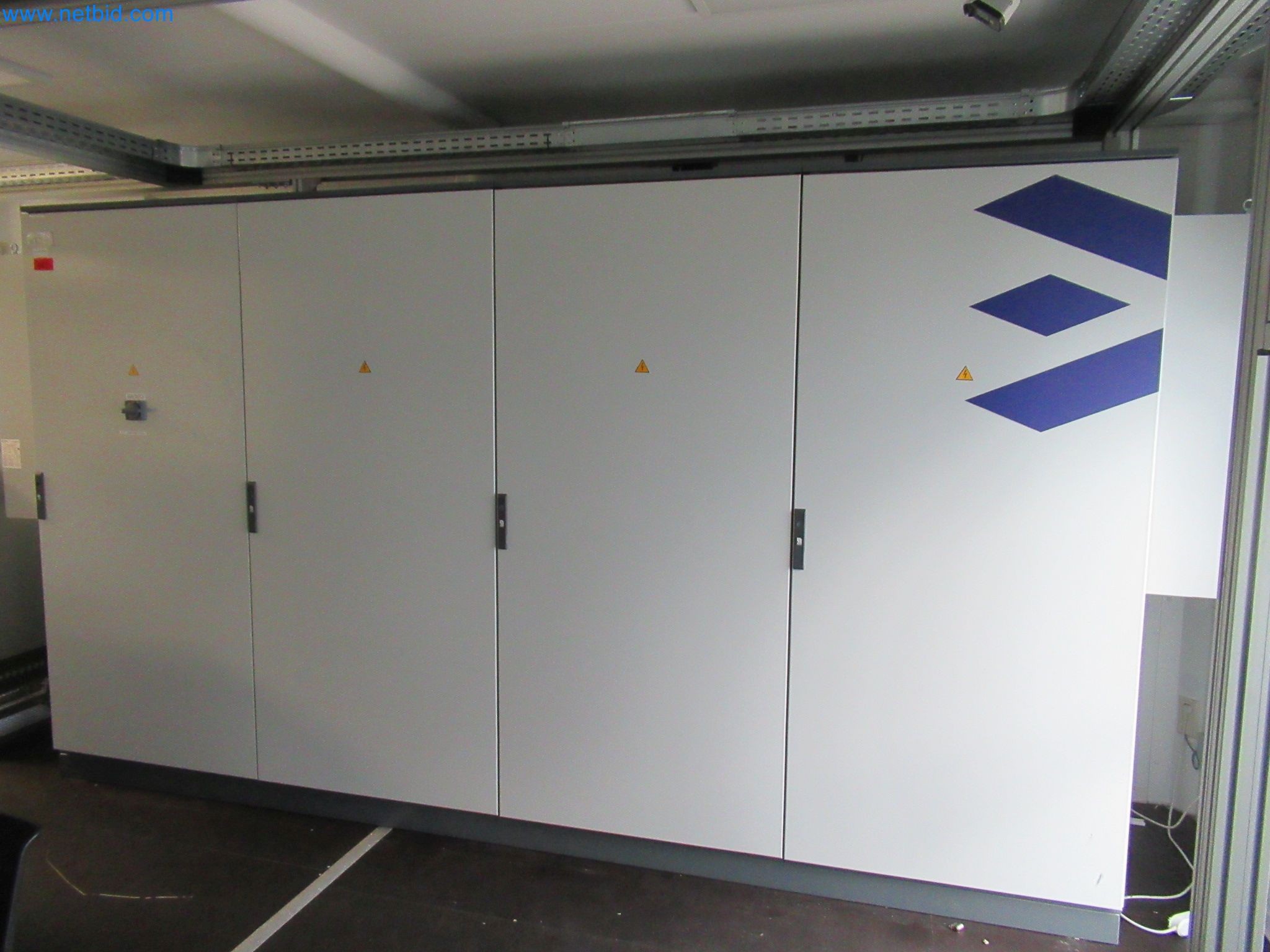 LILIUM eAircraft GmbH / LILIUM GmbH ; machines, installations d'essai et équipements d'exploitation pour la fabrication d'eVTOL-1