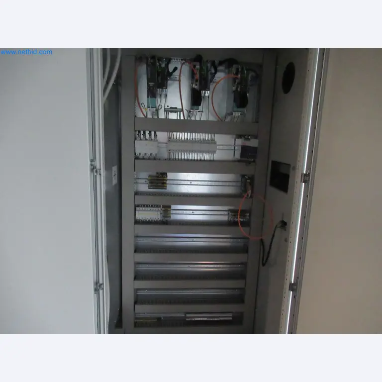 LILIUM eAircraft GmbH / LILIUM GmbH ; machines, installations d'essai et équipements d'exploitation pour la fabrication d'eVTOL-3