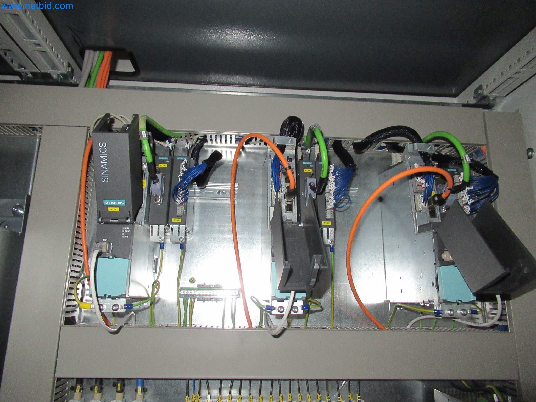 LILIUM eAircraft GmbH / LILIUM GmbH ; machines, installations d'essai et équipements d'exploitation pour la fabrication d'eVTOL-4