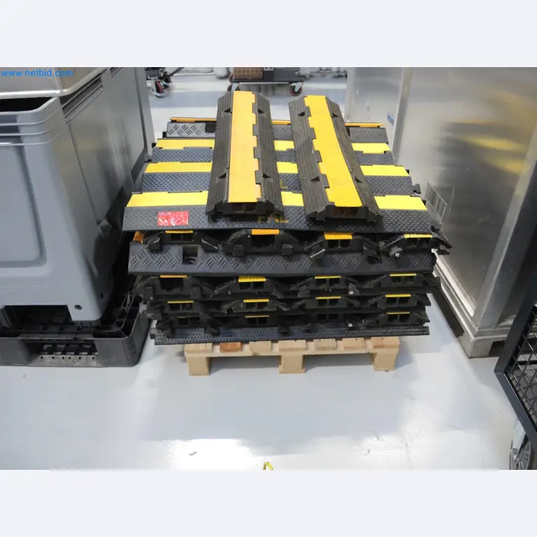 LILIUM eAircraft GmbH / LILIUM GmbH; machines, test systems and operating equipment for the production of eVTOLs-1