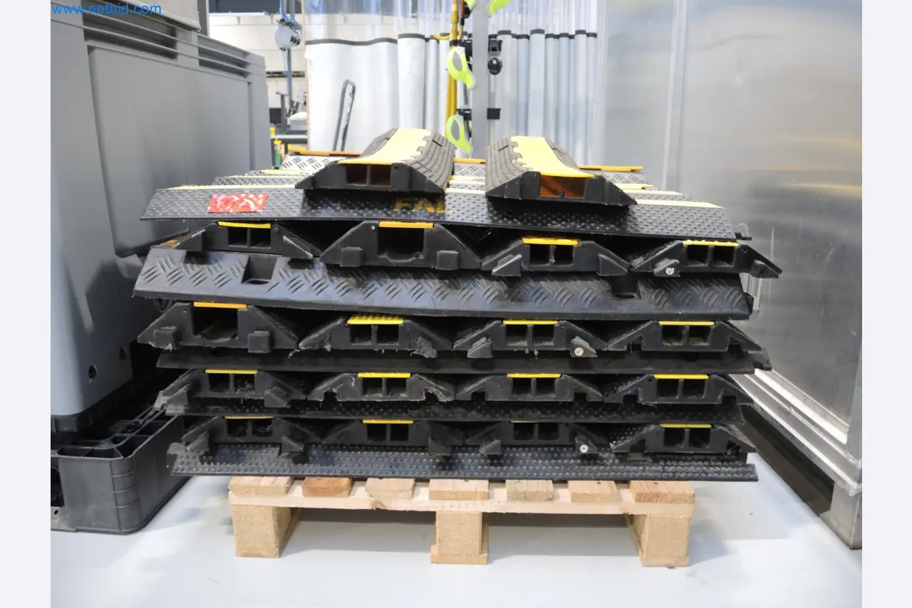 LILIUM eAircraft GmbH / LILIUM GmbH; machines, test systems and operating equipment for the production of eVTOLs-3