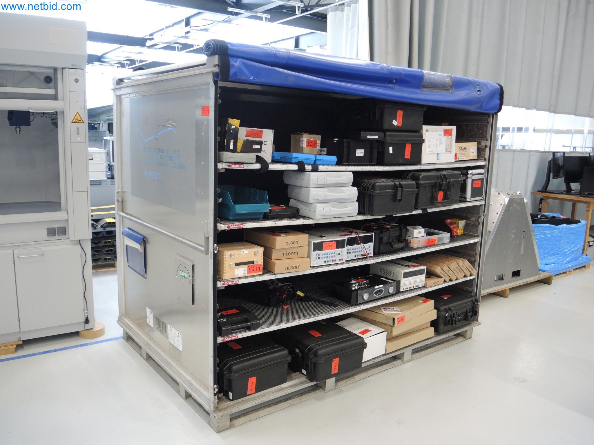 LILIUM eAircraft GmbH / LILIUM GmbH ; machines, installations d'essai et équipements d'exploitation pour la fabrication d'eVTOL-1