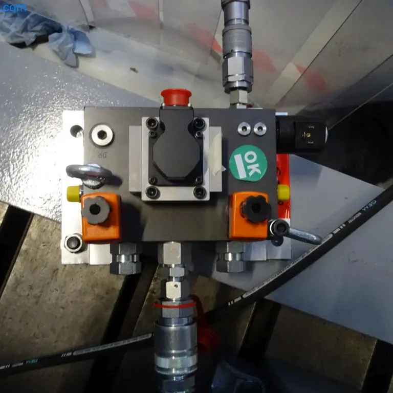 6 Hydraulikverteiler (OHNE Anschlußschläuche) Rota Teknik RT 24