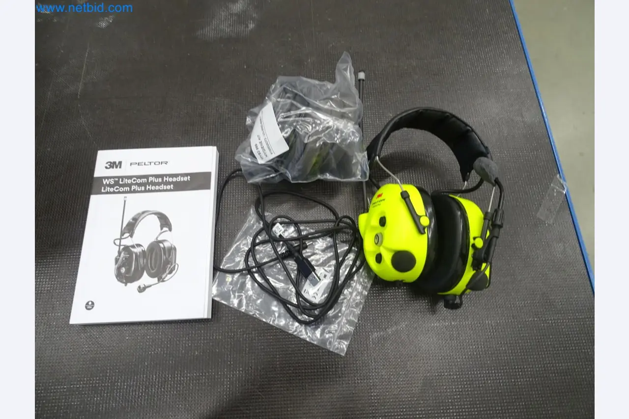 LILIUM eAircraft GmbH / LILIUM GmbH ; machines, installations d'essai et équipements d'exploitation pour la fabrication d'eVTOL-1