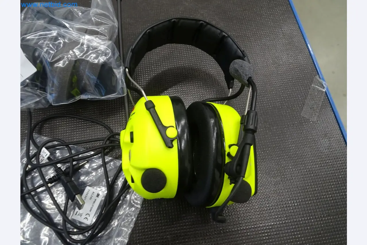 LILIUM eAircraft GmbH / LILIUM GmbH ; machines, installations d'essai et équipements d'exploitation pour la fabrication d'eVTOL-2