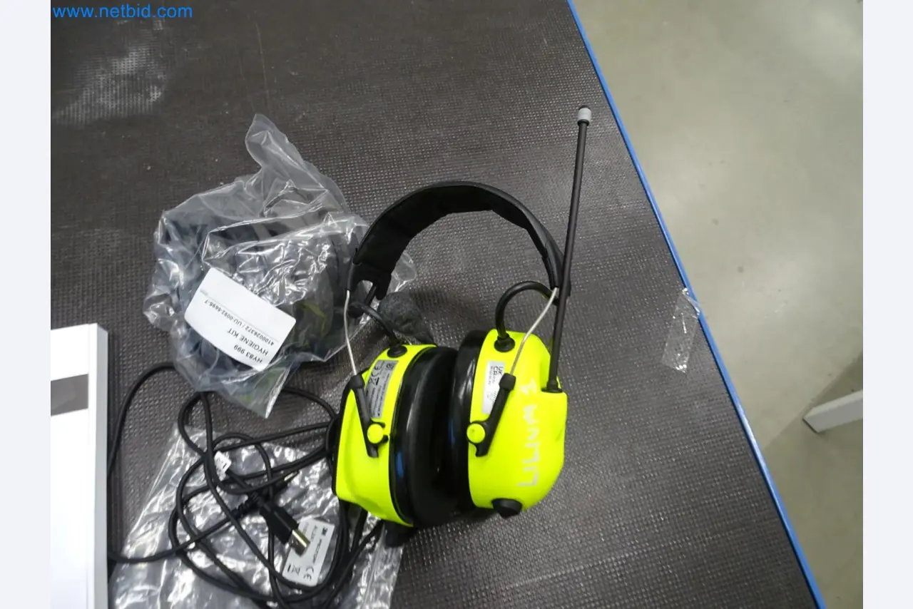 LILIUM eAircraft GmbH / LILIUM GmbH ; machines, installations d'essai et équipements d'exploitation pour la fabrication d'eVTOL-5