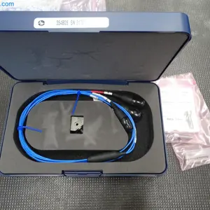 Triaxialer ICP Beschleunigungssensor / ACCELEROMETER PCB Piezotronics 354B05