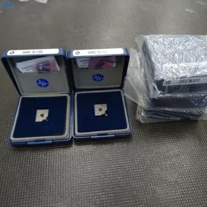 5 Triaxialer ICP Beschleunigungssensoren / ACCELEROMETER PCB Piezotronics 354B05