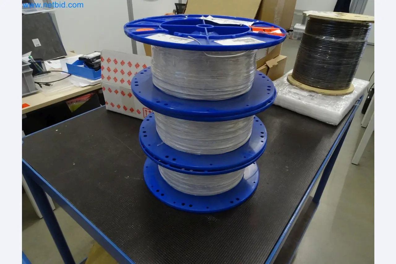 LILIUM eAircraft GmbH / LILIUM GmbH; machines, test systems and operating equipment for the production of eVTOLs-1