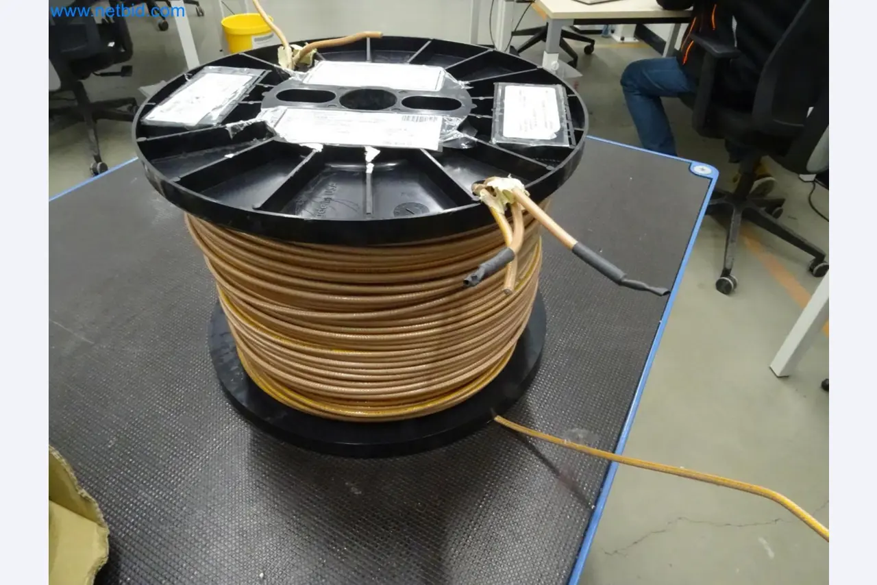 LILIUM eAircraft GmbH / LILIUM GmbH; máquinas, sistemas de prueba y equipos operativos para la producción de eVTOLs-1