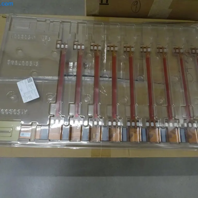 32 Zellmesskabelbaum Amphenol-Air LB GmbH Stack B