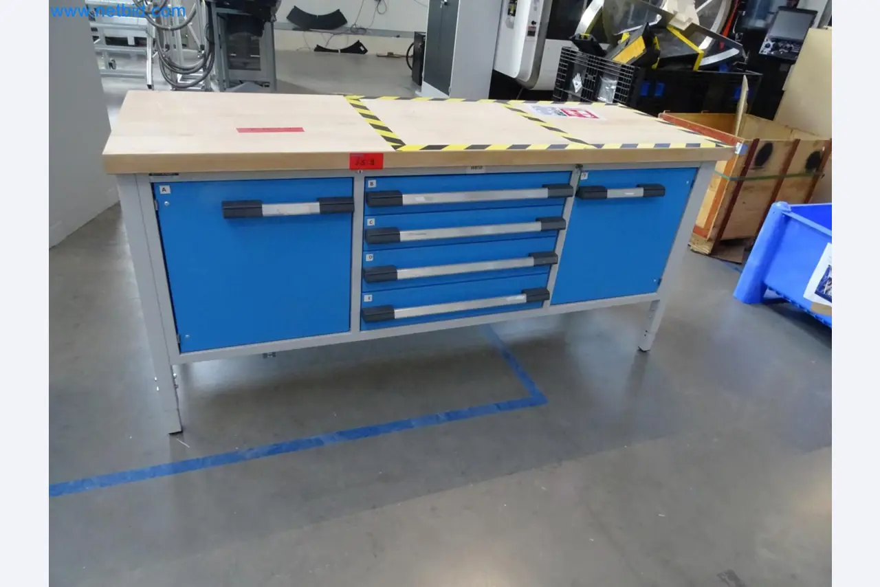 LILIUM eAircraft GmbH / LILIUM GmbH; machines, test systems and operating equipment for the production of eVTOLs-1