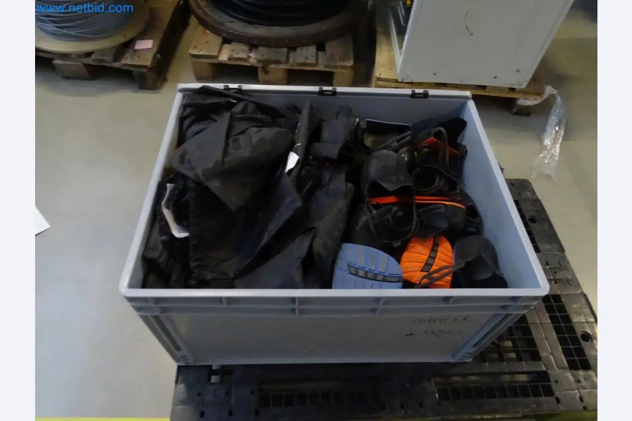 LILIUM eAircraft GmbH / LILIUM GmbH; machines, test systems and operating equipment for the production of eVTOLs-4