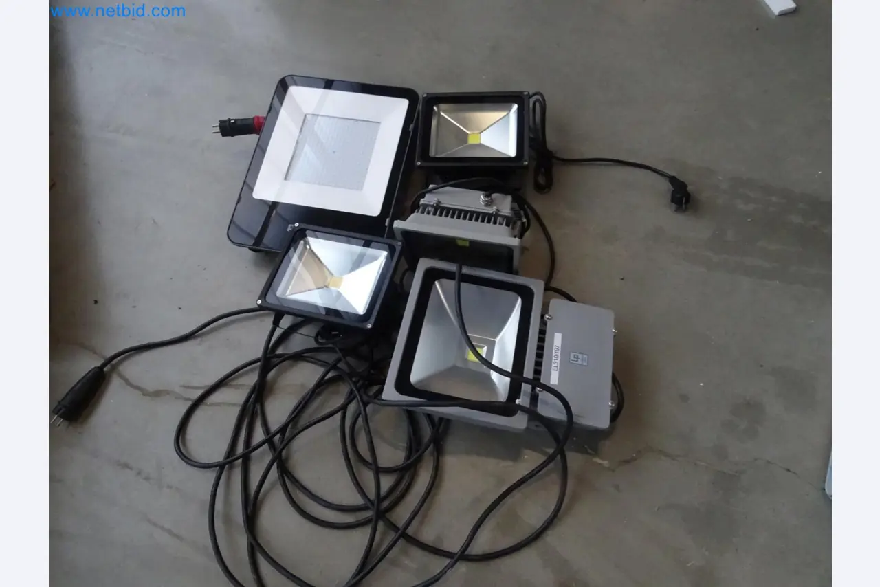 LILIUM eAircraft GmbH / LILIUM GmbH; machines, test systems and operating equipment for the production of eVTOLs-1