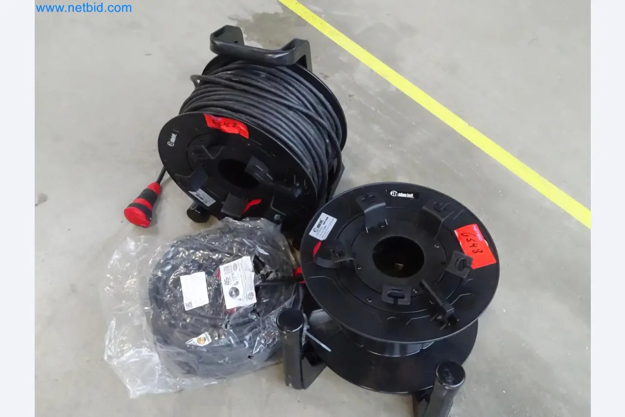 LILIUM eAircraft GmbH / LILIUM GmbH; machines, test systems and operating equipment for the production of eVTOLs-1