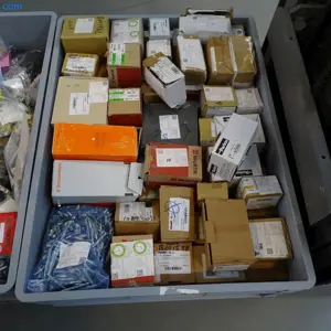 Posten Schrauben und Muttern
