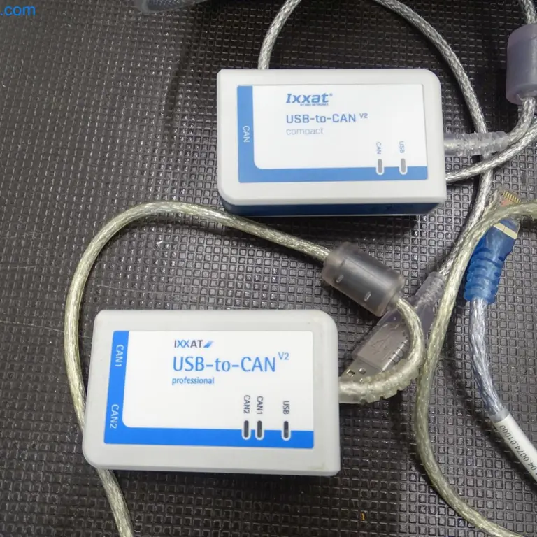 2 Schnittstellenconverter Ixxat 1.01.0281.12002