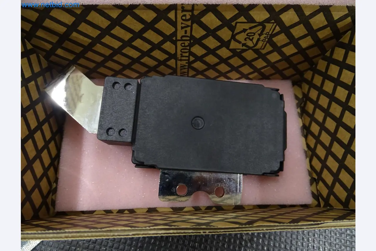 LILIUM eAircraft GmbH / LILIUM GmbH; machines, test systems and operating equipment for the production of eVTOLs-4