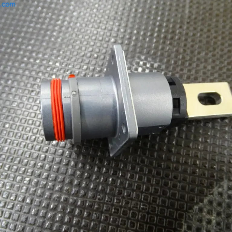 Posten HV Anschlüsse Amphenol Positive SlPIRB