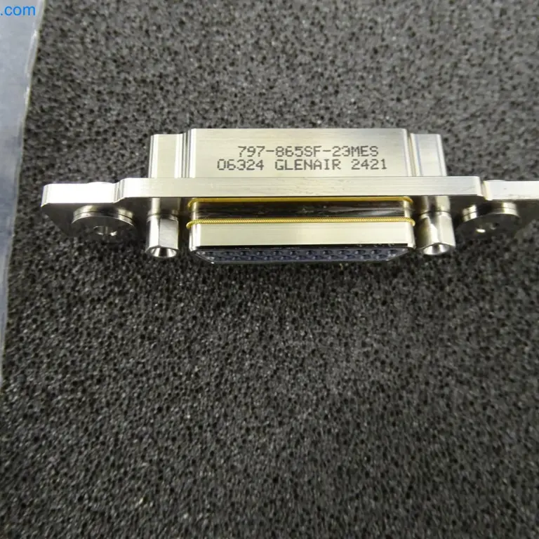 Artículo Carcasa del conector Glenair 797-865SF-23MES