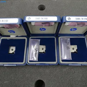 3 triaxiale ICP Vibrationssensoren PCB Piezotronics 354B05