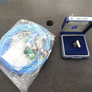 triaxialer Beschleunigungsmesser PCB Piezotronics J356A43