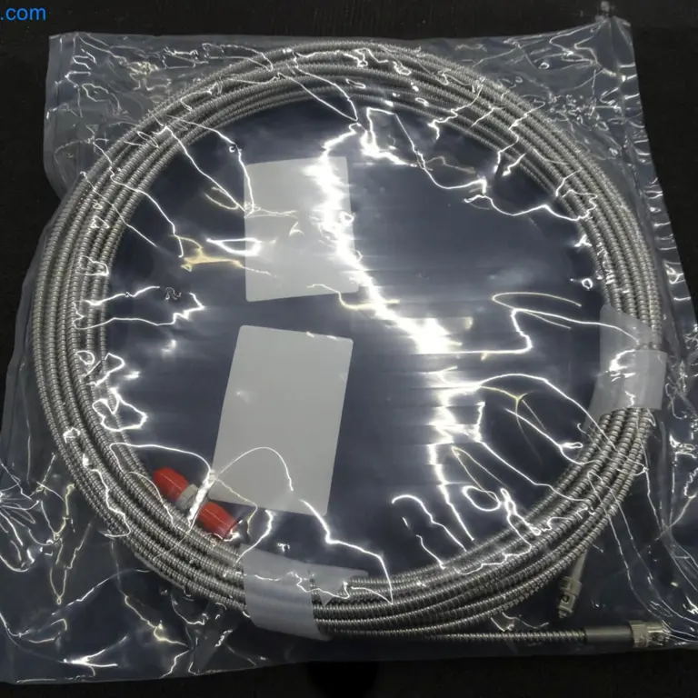 13 optisches Patchkabel Hood Technology A16-08141