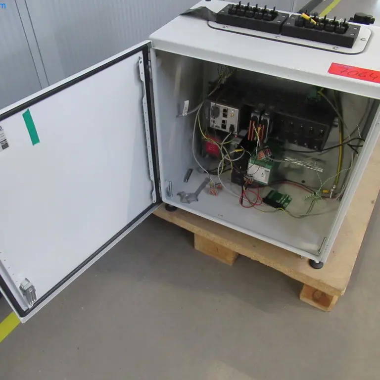 DAQ-System m. Schaltschrank NI National Instruments / Rittal