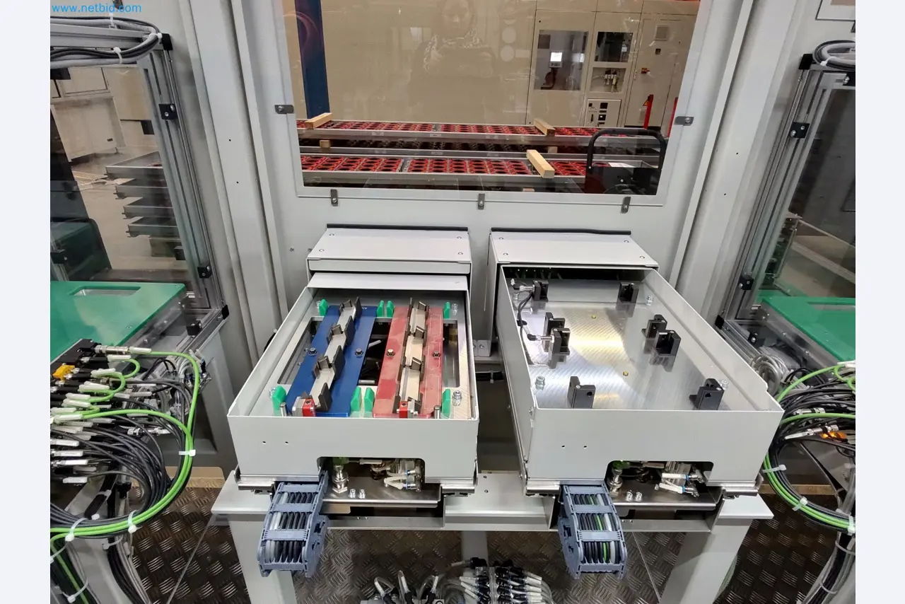LILIUM eAircraft GmbH / Aftersale of pouch battery cell welding system and dual office container system-15