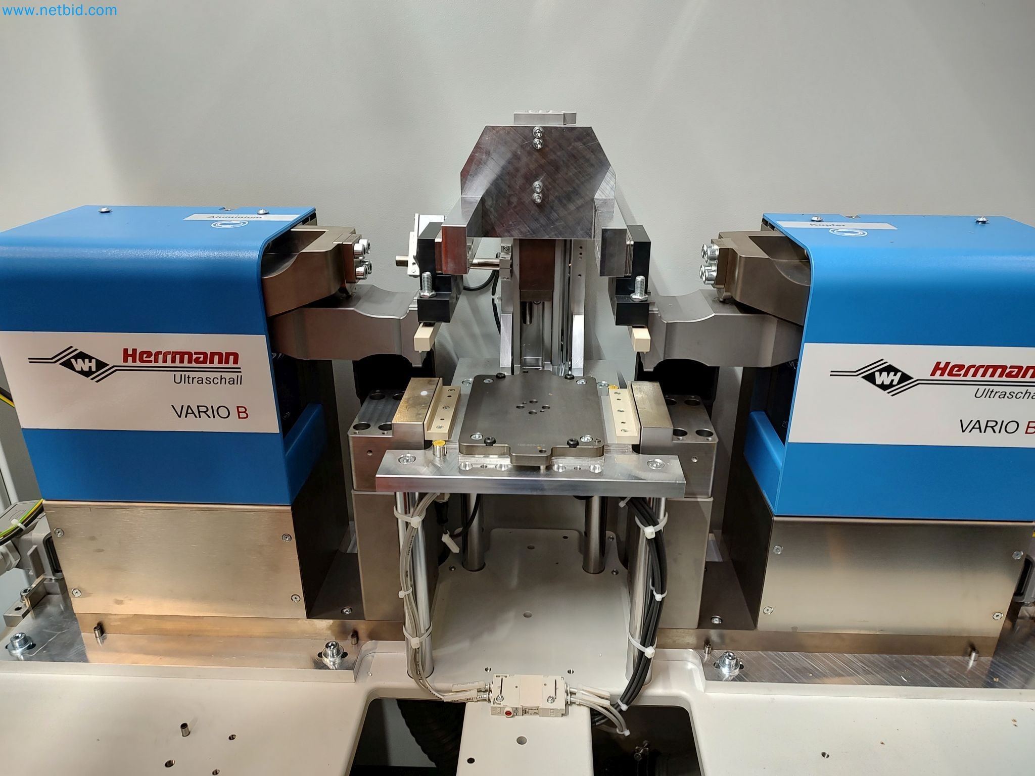 LILIUM eAircraft GmbH / Aftersale of pouch battery cell welding system and dual office container system-18