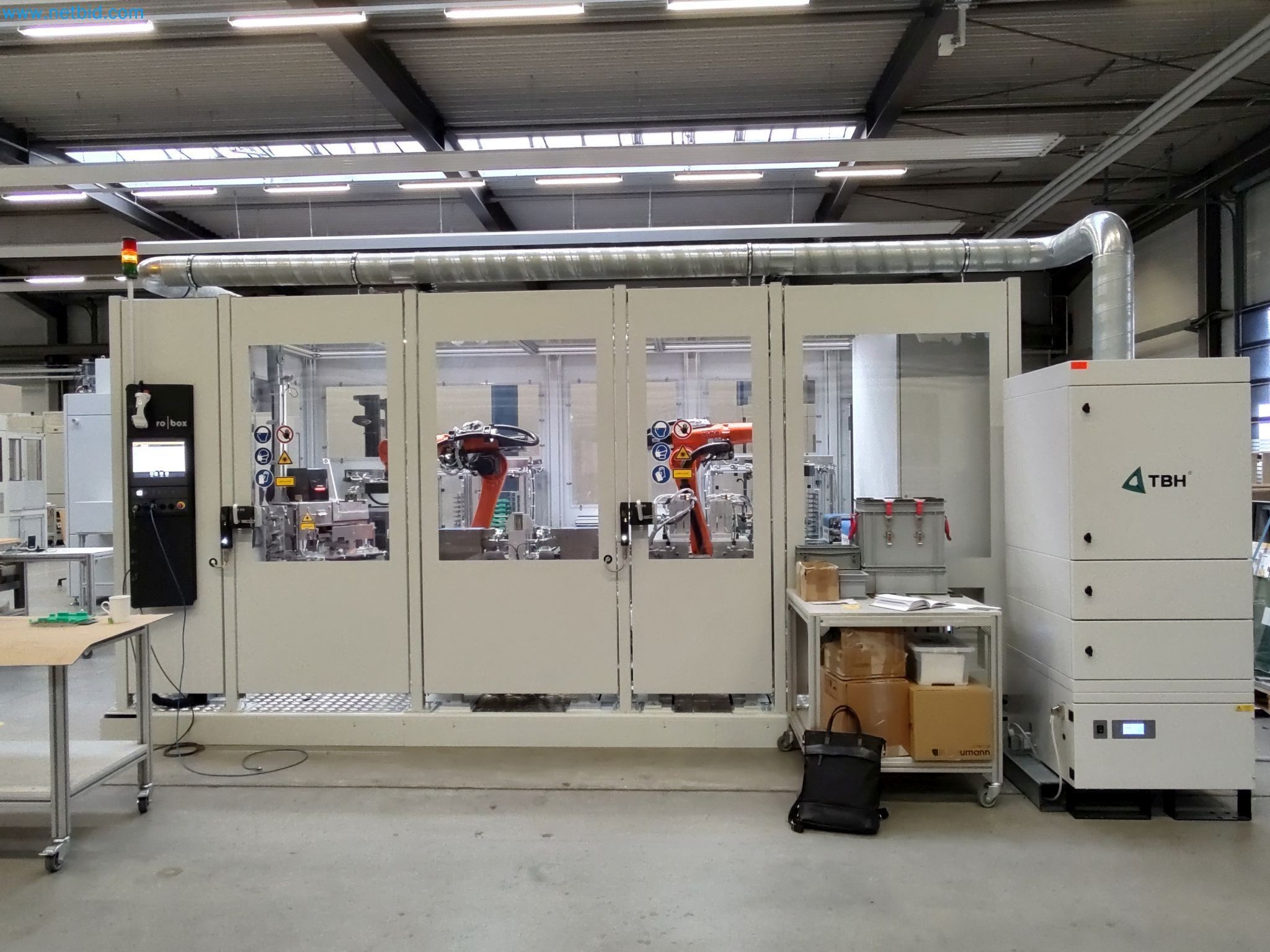 LILIUM eAircraft GmbH / Aftersale of pouch battery cell welding system and dual office container system-1