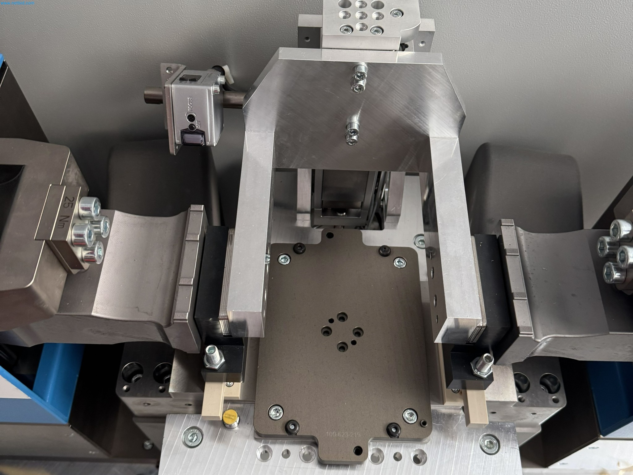 LILIUM eAircraft GmbH / Aftersale of pouch battery cell welding system and dual office container system-22