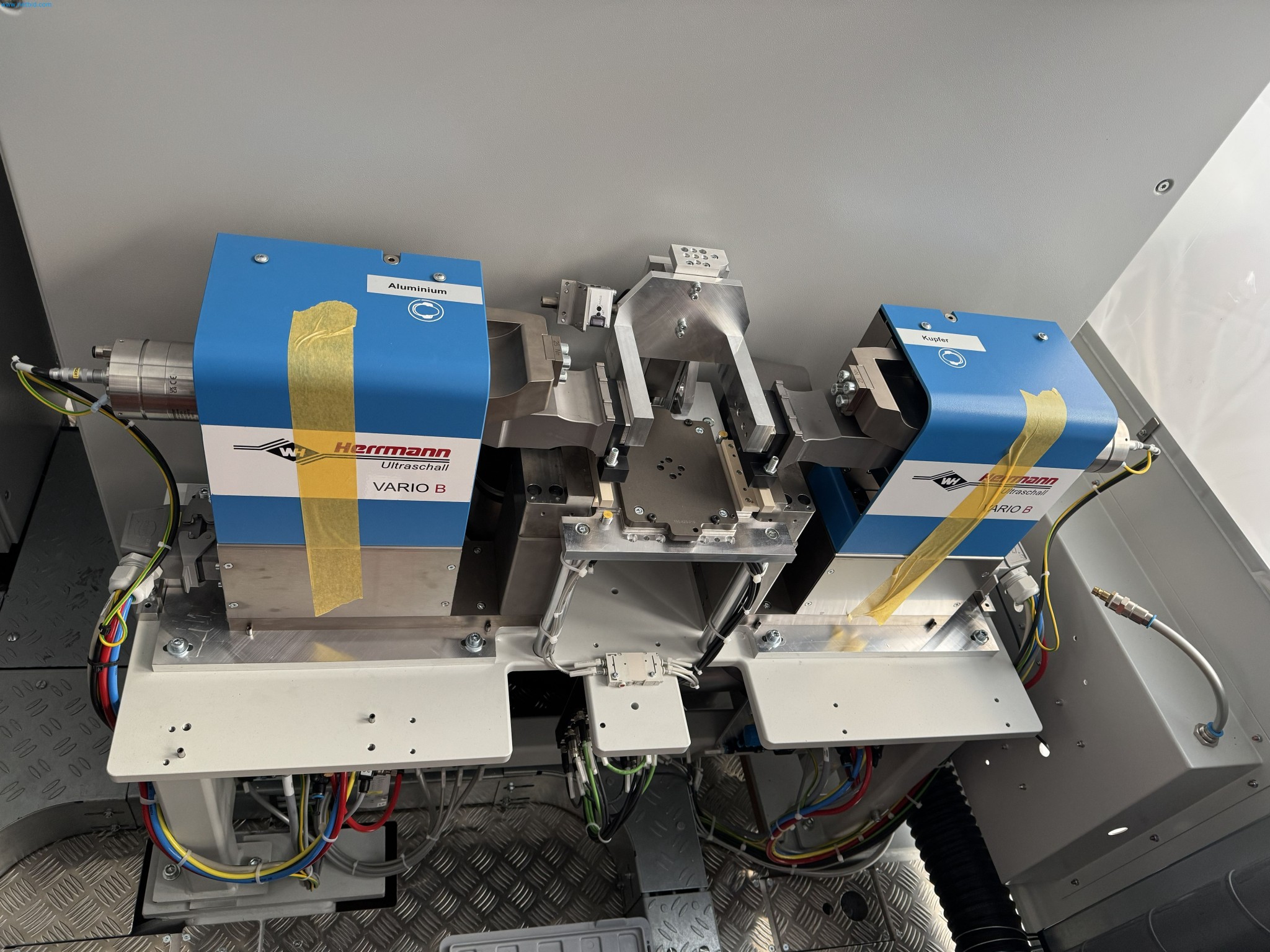LILIUM eAircraft GmbH / Aftersale of pouch battery cell welding system and dual office container system-23