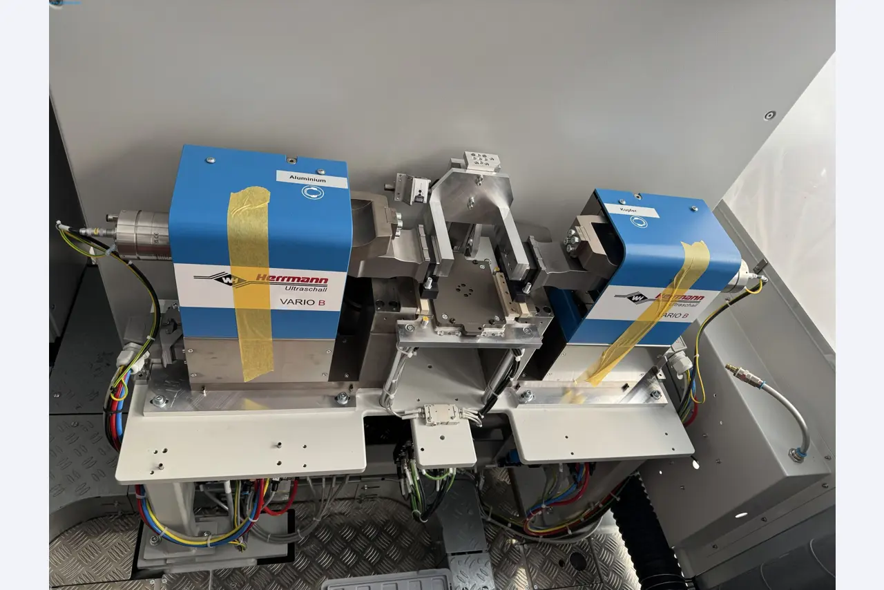 LILIUM eAircraft GmbH / Aftersale of pouch battery cell welding system and dual office container system-23