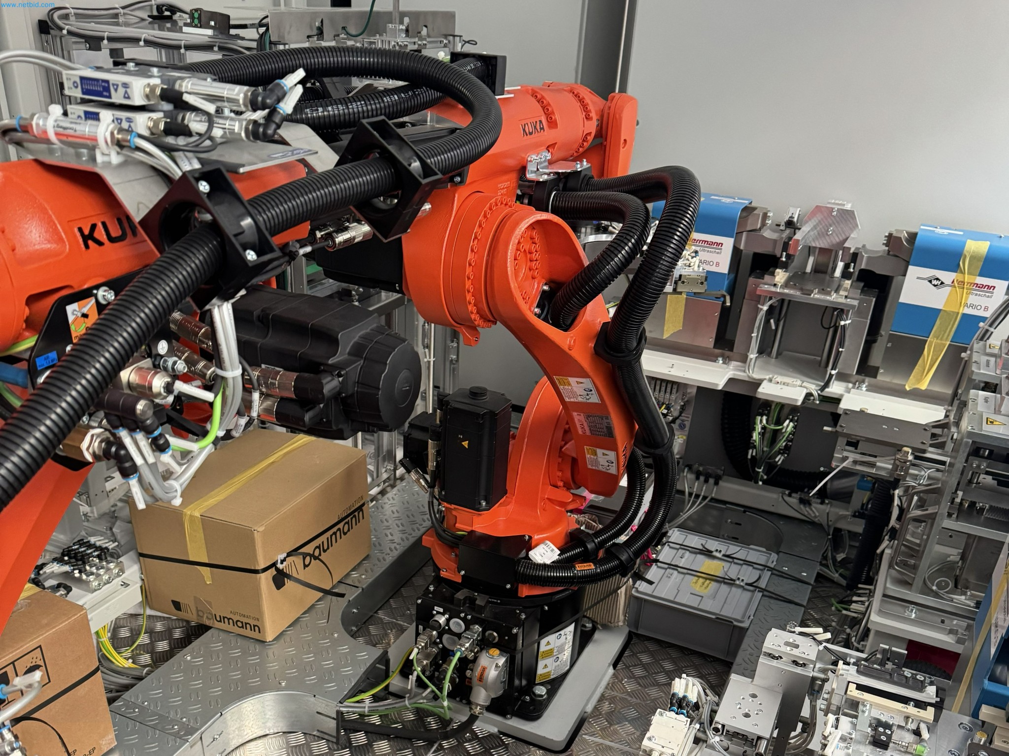 LILIUM eAircraft GmbH / Aftersale of pouch battery cell welding system and dual office container system-31