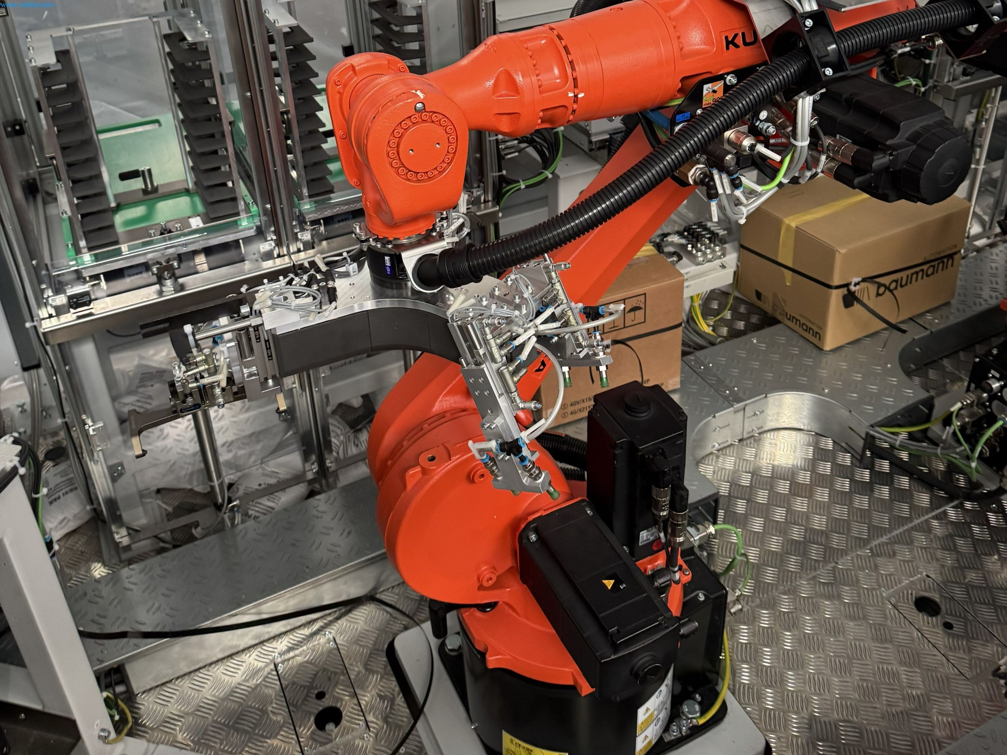 LILIUM eAircraft GmbH / Aftersale of pouch battery cell welding system and dual office container system-32
