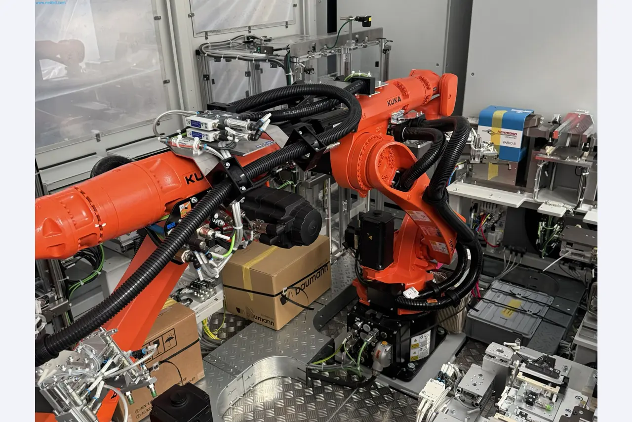 LILIUM eAircraft GmbH / Aftersale of pouch battery cell welding system and dual office container system-33