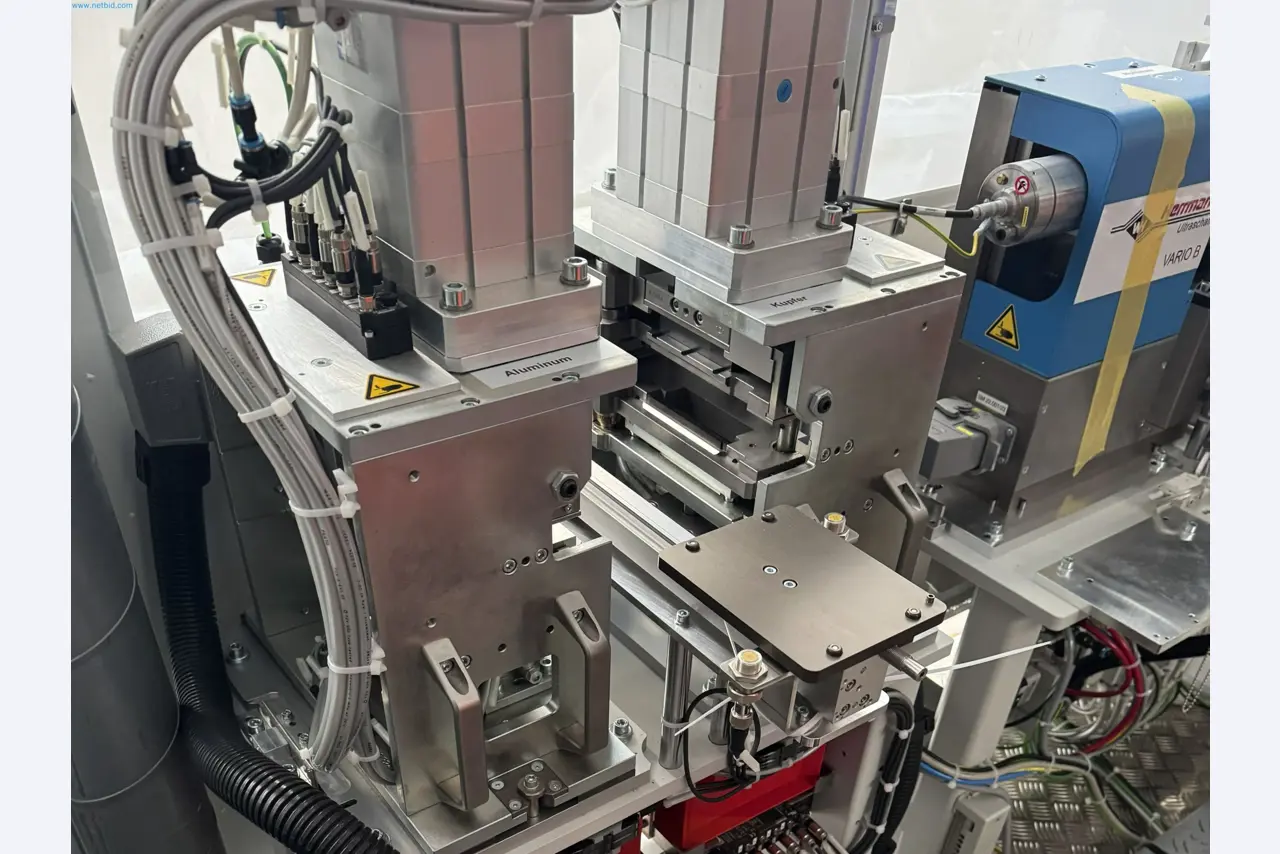 LILIUM eAircraft GmbH / Aftersale of pouch battery cell welding system and dual office container system-44
