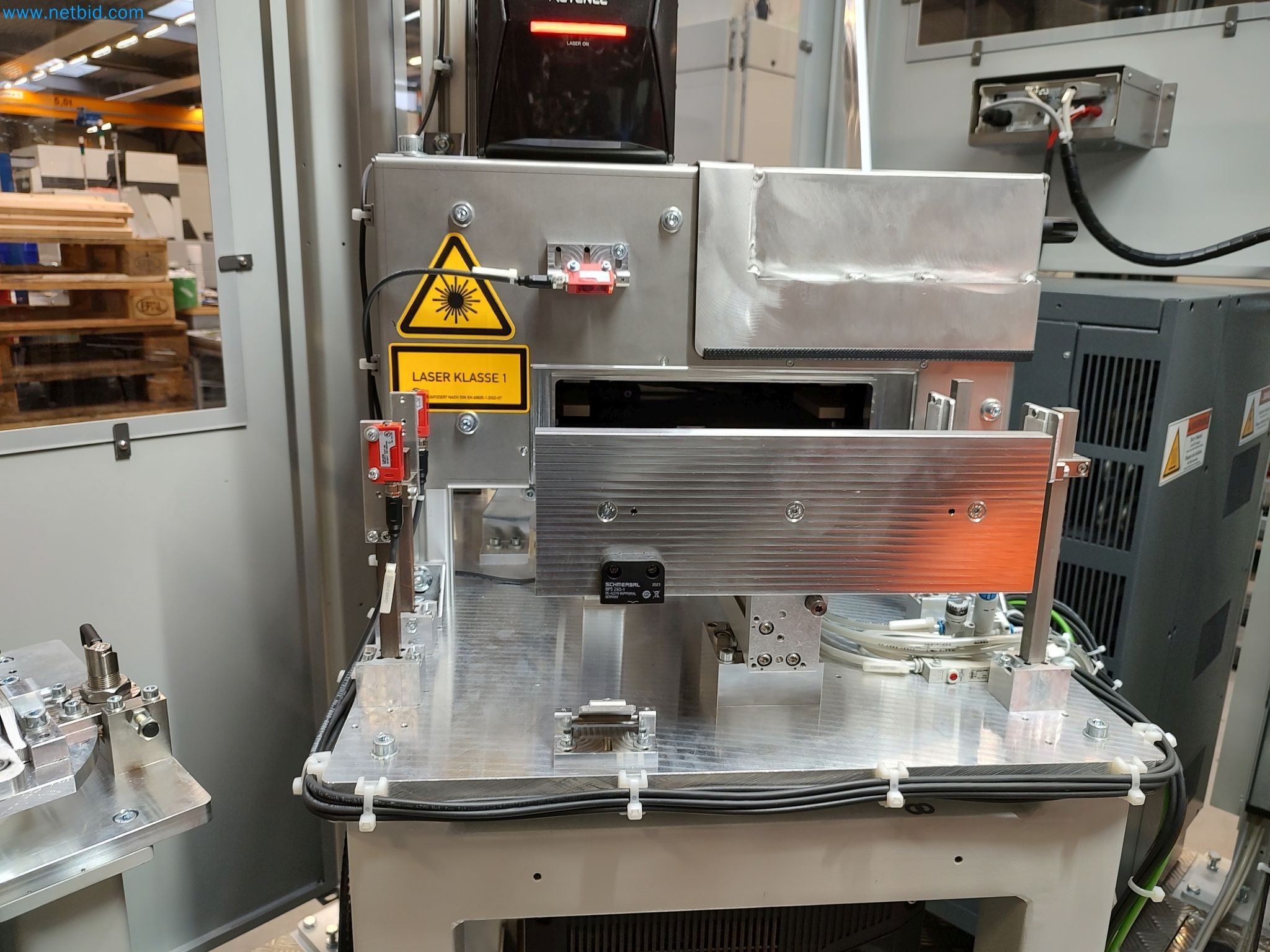 LILIUM eAircraft GmbH / Aftersale of pouch battery cell welding system and dual office container system-63