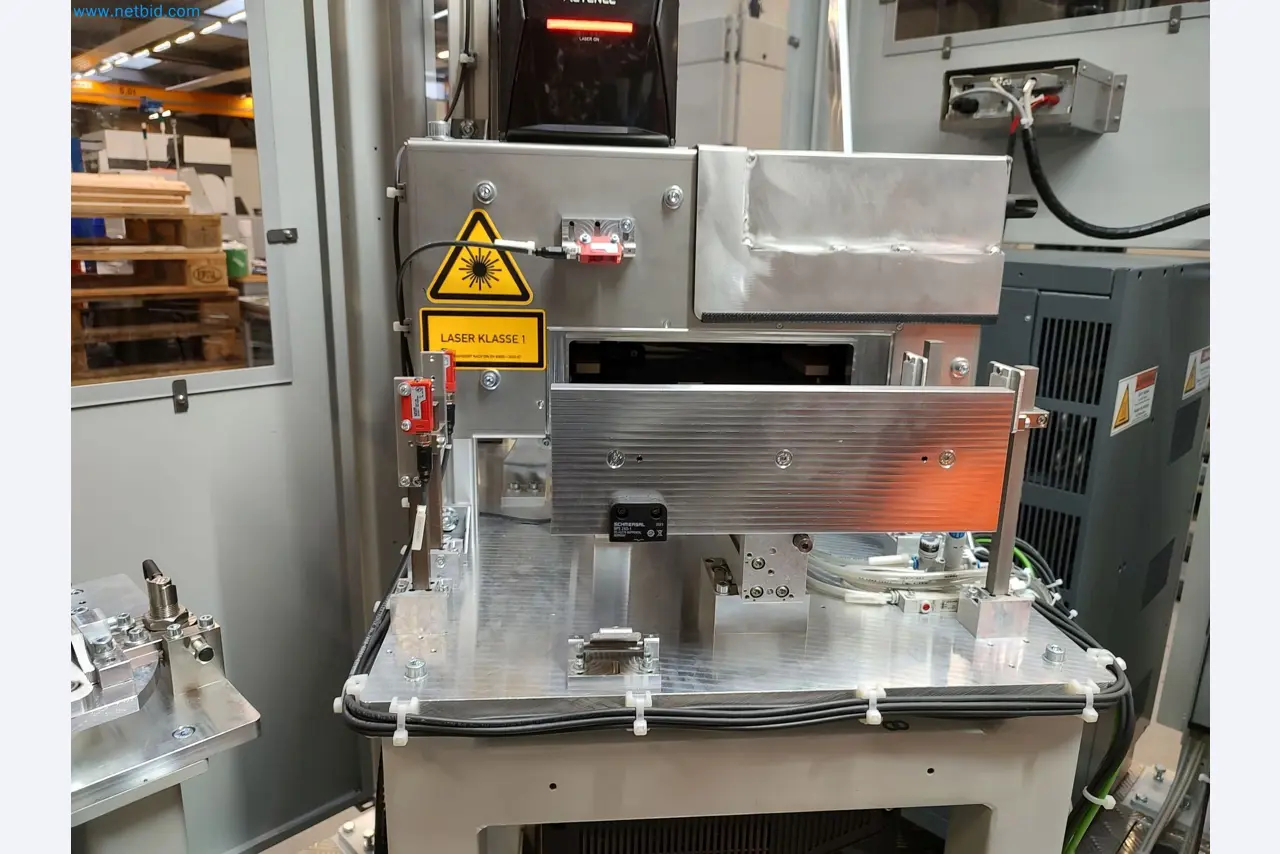 LILIUM eAircraft GmbH / Aftersale of pouch battery cell welding system and dual office container system-63
