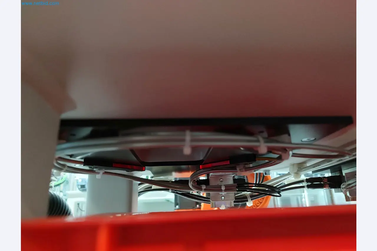 LILIUM eAircraft GmbH / Aftersale of pouch battery cell welding system and dual office container system-71