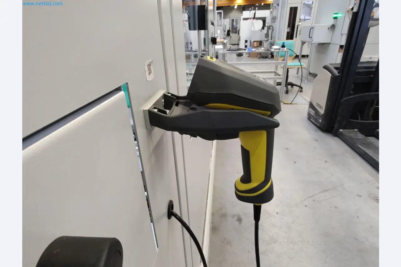 LILIUM eAircraft GmbH / Aftersale of pouch battery cell welding system and dual office container system-75