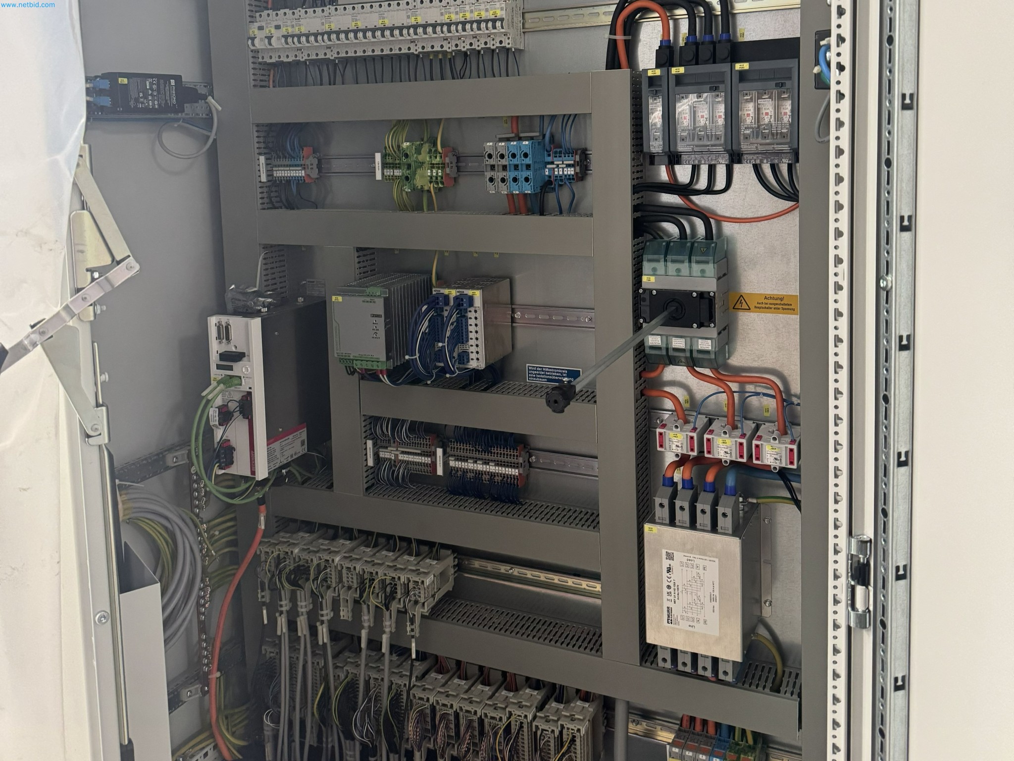 LILIUM eAircraft GmbH / Aftersale of pouch battery cell welding system and dual office container system-77
