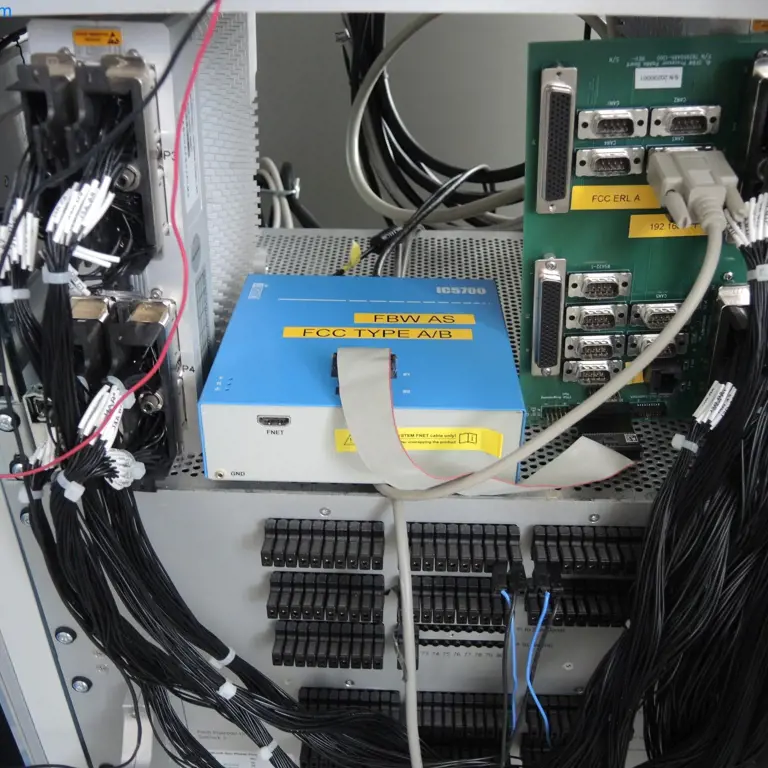 Debugger / On-Chip Analyser iSystem iC5700 Base Unit with DTM