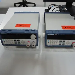 2 Elektronické zátěže BK Precision 8601B